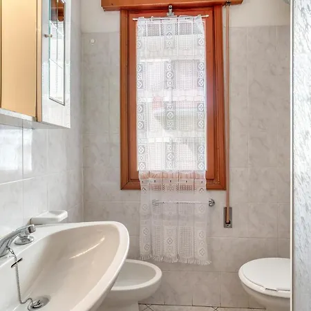 Apartment Volpe 11 *